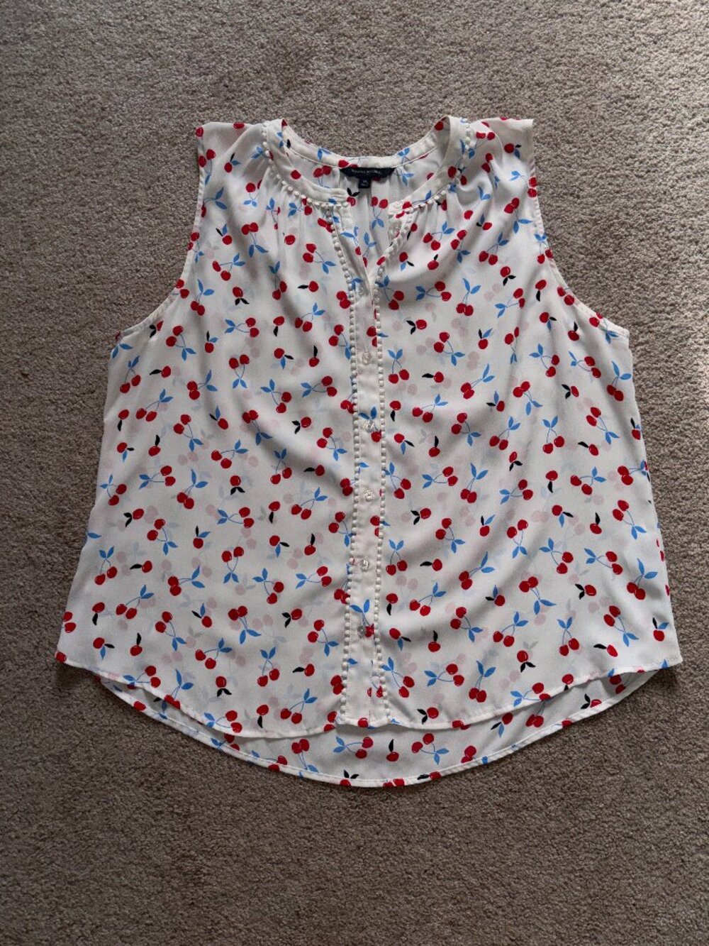 NWOT Banana Republic Cherry Print Split V-Neck Sleeveless Top XL